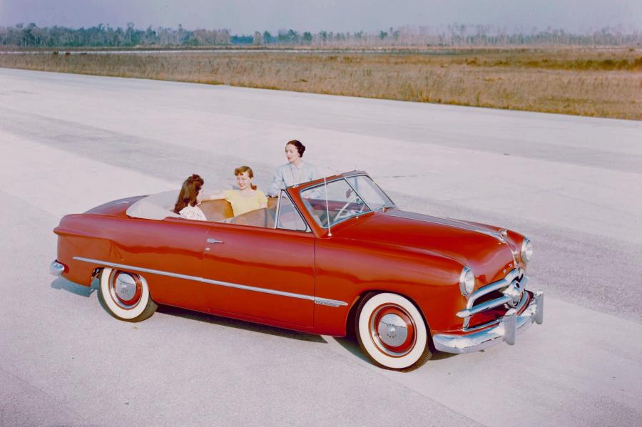  Ford Custom 1949 года  (фото 9 из 11)